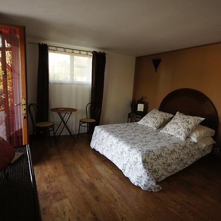 Castelnau-sur-lʼAuvignon Chambres D'Hotes Domaine De La Rose Des Vents מראה חיצוני תמונה