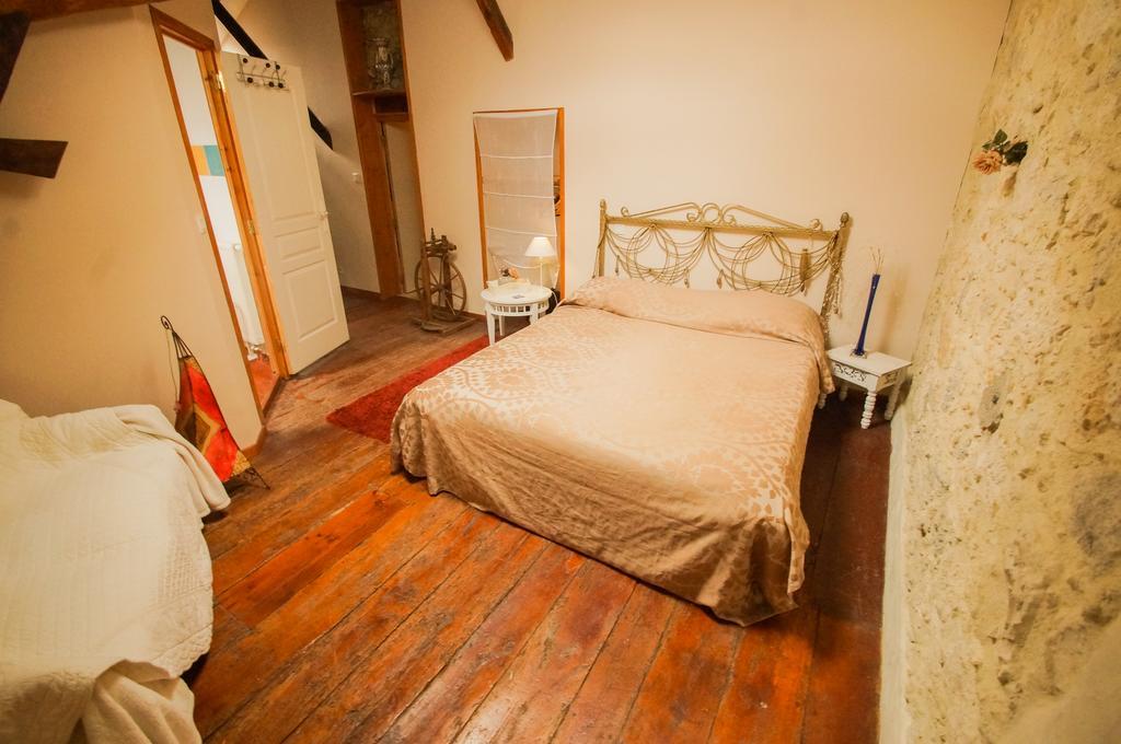 Castelnau-sur-lʼAuvignon Chambres D'Hotes Domaine De La Rose Des Vents חדר תמונה