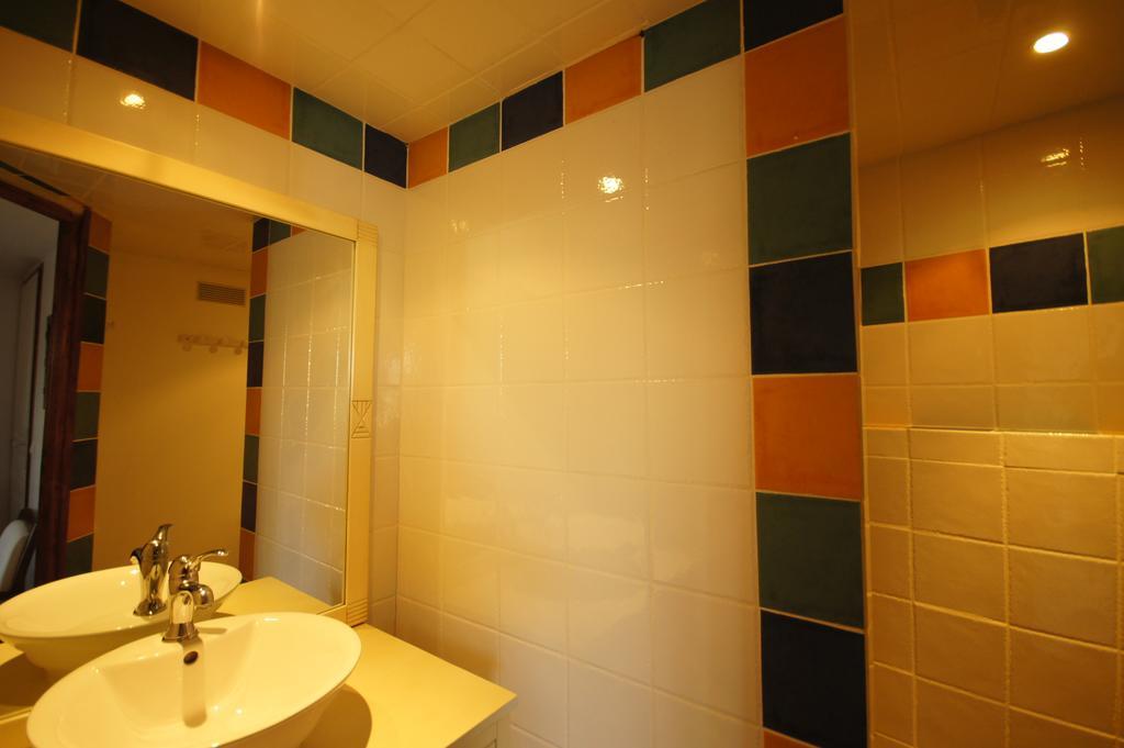 Castelnau-sur-lʼAuvignon Chambres D'Hotes Domaine De La Rose Des Vents מראה חיצוני תמונה